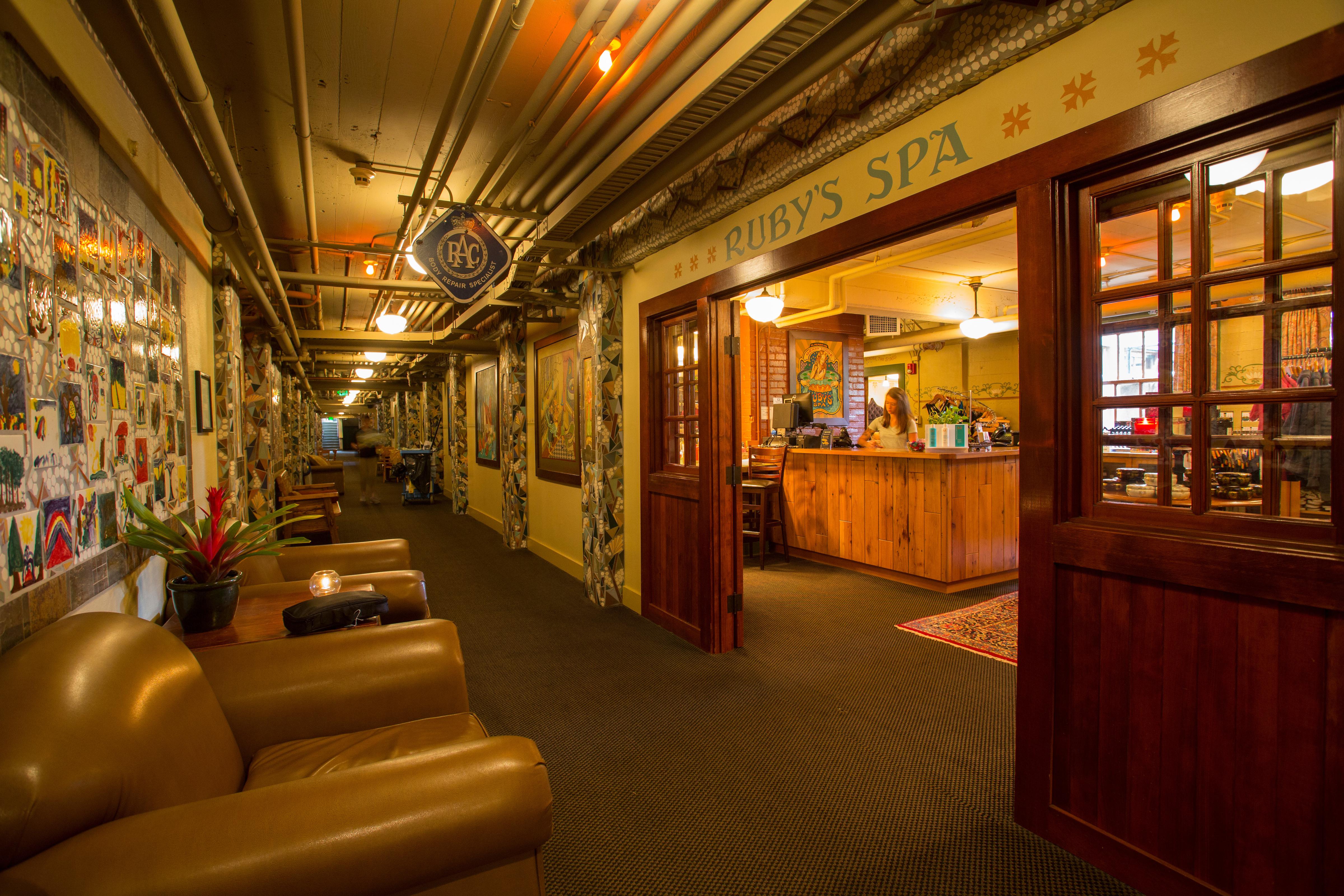 Mcmenamins Grand Lodge フォレストグローヴ エクステリア 写真