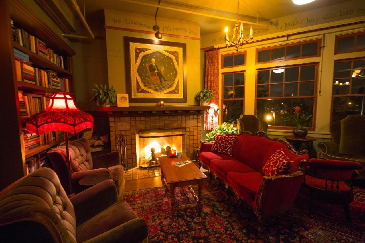Mcmenamins Grand Lodge フォレストグローヴ エクステリア 写真