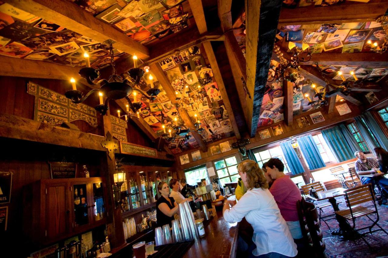 Mcmenamins Grand Lodge フォレストグローヴ エクステリア 写真