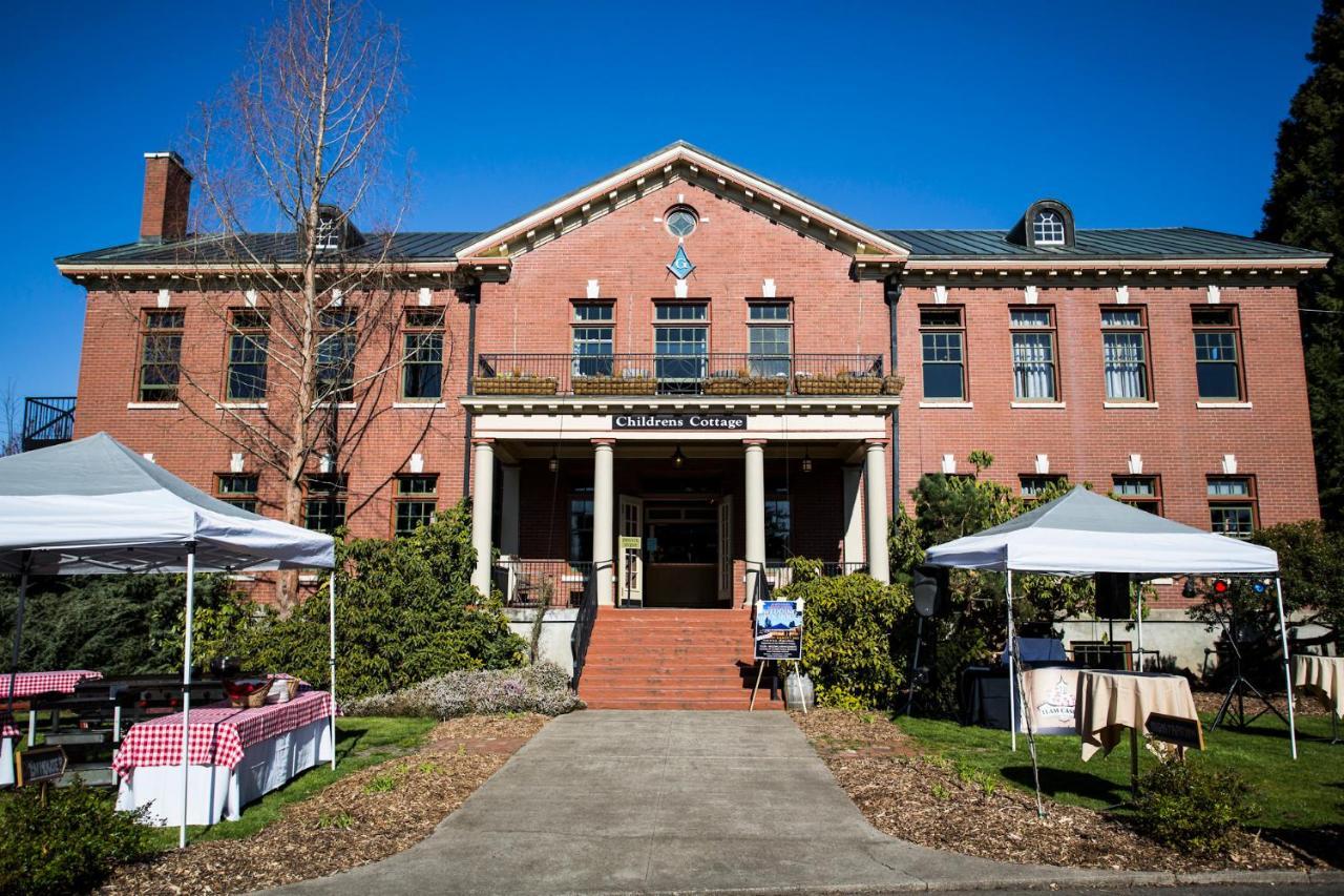 Mcmenamins Grand Lodge フォレストグローヴ エクステリア 写真